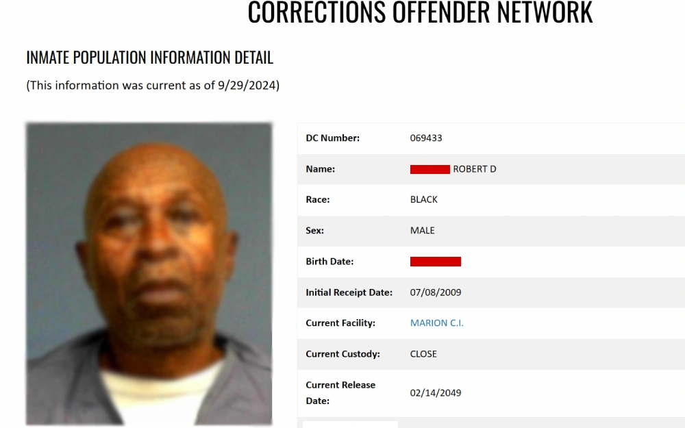 A screenshot of a Corrections Offender Network webpage showing an inmate population information detail, displaying the individual's photograph alongside personal details such as a DC number, race, sex, birth date, initial receipt date, current facility, current custody status, and projected release date.